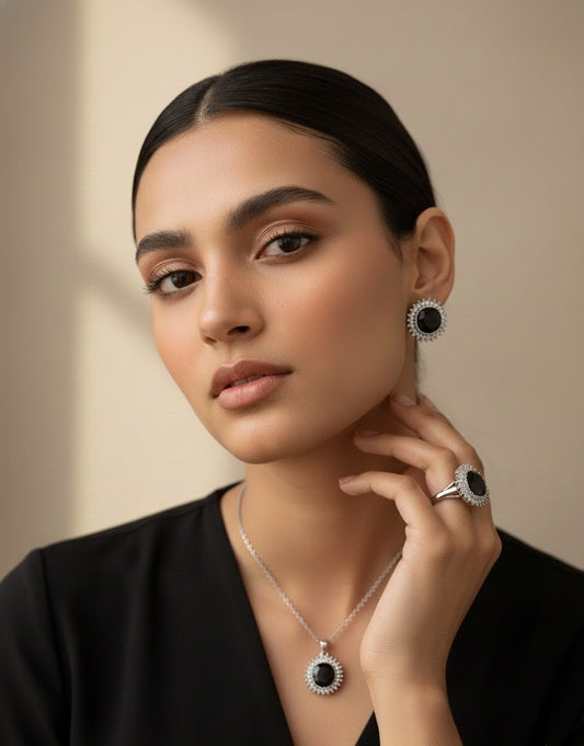 Complete Solar Black Stone Set silver set